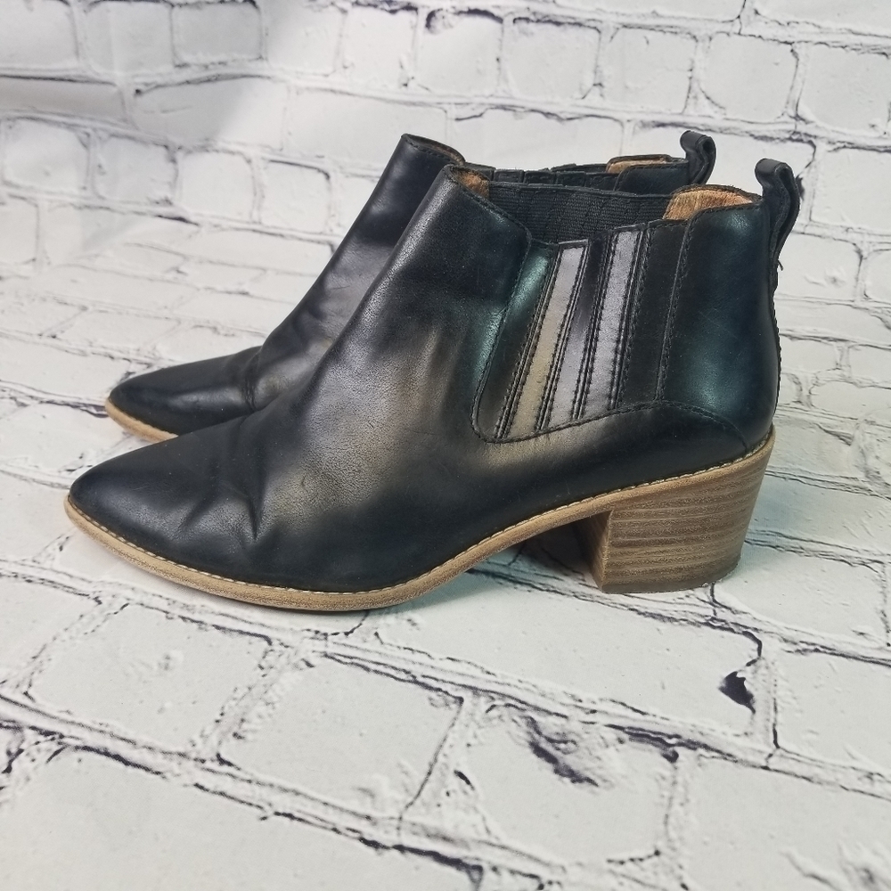 Madewell black leather chelsea boots - Picture 10 of 11